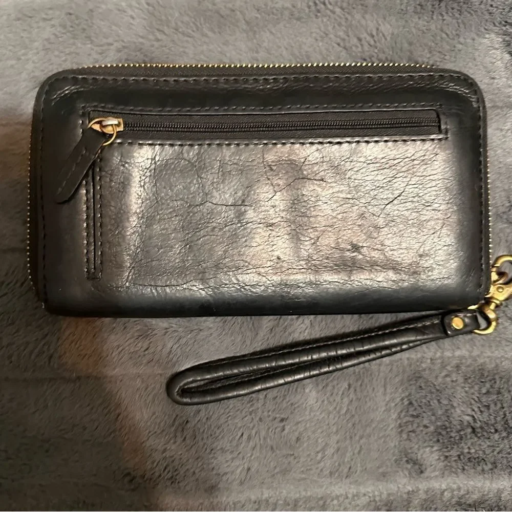 Fossil black leather